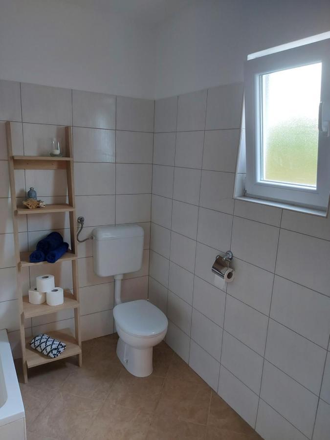 Holiday Home Pepe Banj Extérieur photo